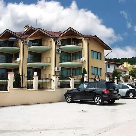 Luxury Seaview 2-bedroom Blue Elephant Apartment Balchik