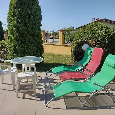 Luxury Seaview 2-bedroom Blue Elephant Apartment *